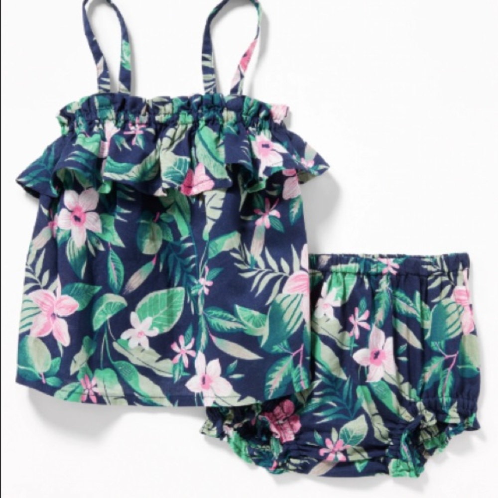 Ruffle Top and Bloomers 0-3 mo